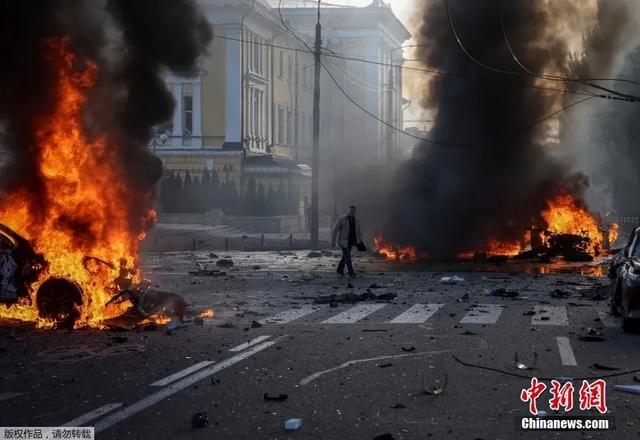 美国关闭驻基辅大使馆，警告可能发生“重大”空袭 局势紧张升级