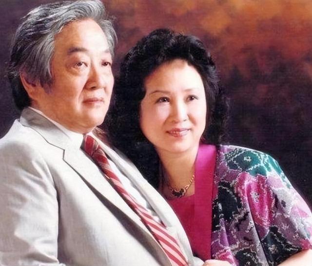 ​琼瑶在家自尽遗书公布:不要为我哀痛 我已“翩然”而去