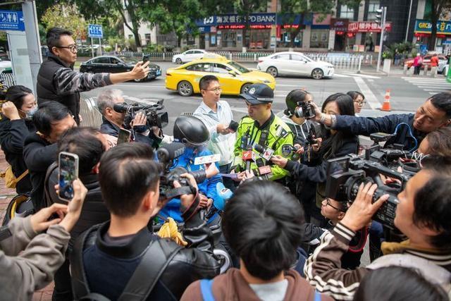 广州“电鸡”交通监犯将濒临更严办罚 新规行将实施