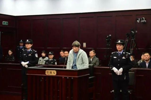 余华英不服判决要申请援助律师 维持死刑判决引发反应