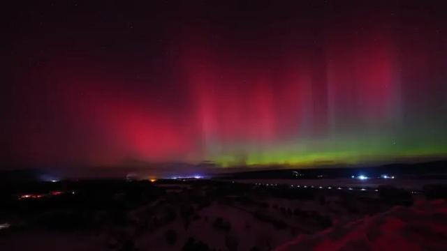 地球发生特大磁暴多地出现极光 目前地磁场已逐渐恢复