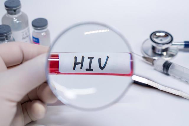 监狱管理局回应截瘫男子狱中染HIV 家属担忧后续治疗与安置问题