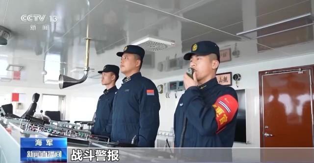 海軍組織登陸艦等展開海上實(shí)戰(zhàn)考核