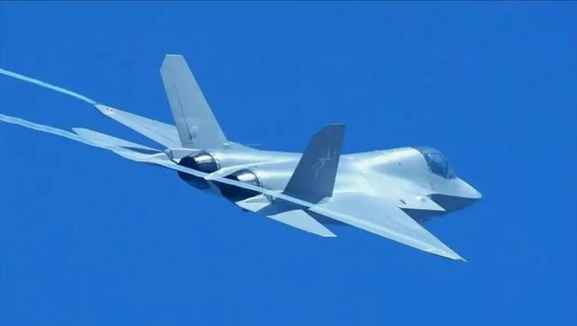专家谈美防长称美方尊重中方不想打仗 中美军事平衡成关键