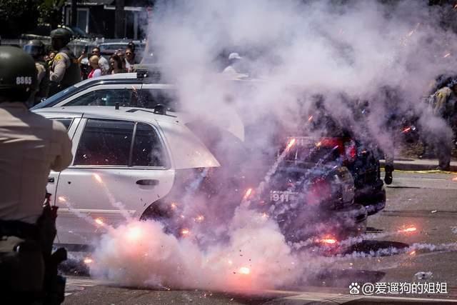 抗议已在美国三个大州爆发 移民突袭引发大规模抗议
