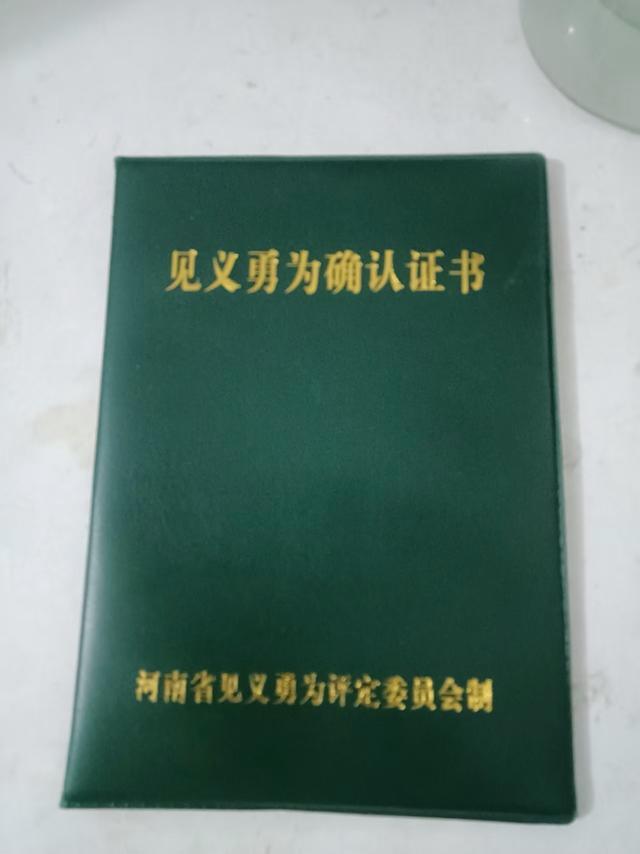 家人回應(yīng)16歲少年因救人溺亡 英勇事跡感動眾人
