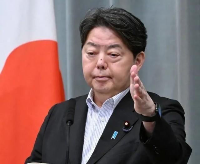 日本回應(yīng)特朗普將伊朗和廣島長(zhǎng)崎相提并論