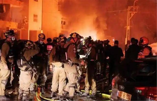 634死8570傷后,，以撕毀協(xié)議,，特朗普爆粗口，一腳把球踢給以色列 中東局勢再陷危機