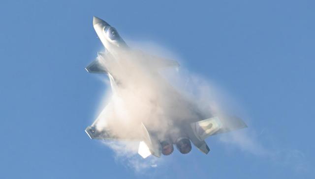能让中国动用歼20的对手是谁 F-35隐身战机逼近领空