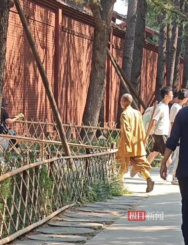 实探印乐方丈管理下的白马寺 农禅并重续祖训