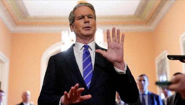 泽连斯基为何态度软了 战场局势逼迫让步