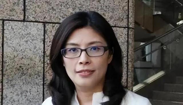 卢秀燕郑丽文同台反罢 政坛新动向