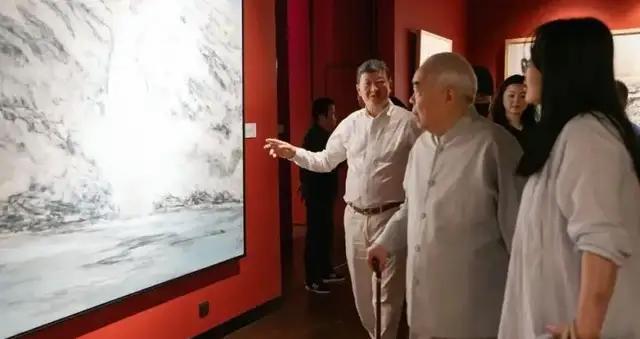 叛师恩，夺友妻，今陷20亿豪门内斗？