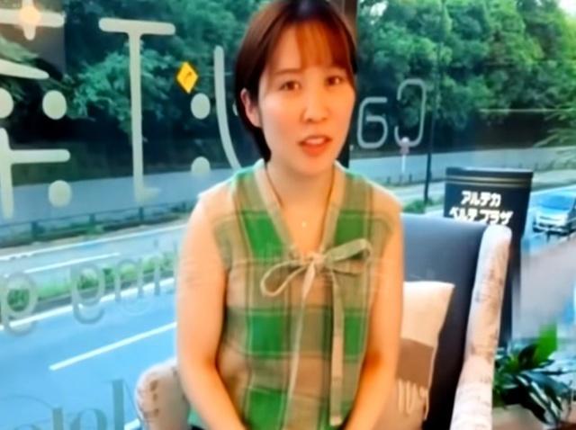 平野好意思宇与孙颖莎聊天嘴角压不住 跨国组合的温馨日常