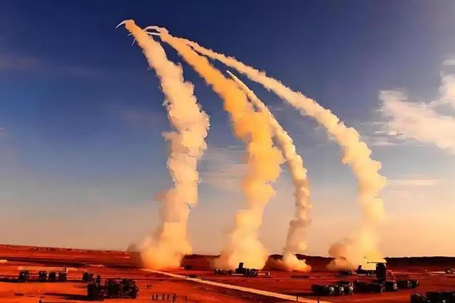 蔡正元:各国定会彻夜研究东风-61 导弹技术震撼世界