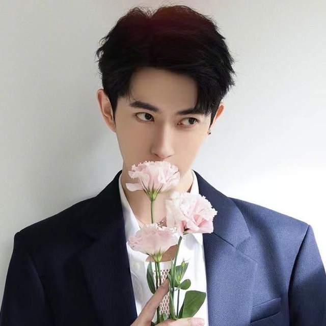 于朦胧好友回应 手机关机微信不回