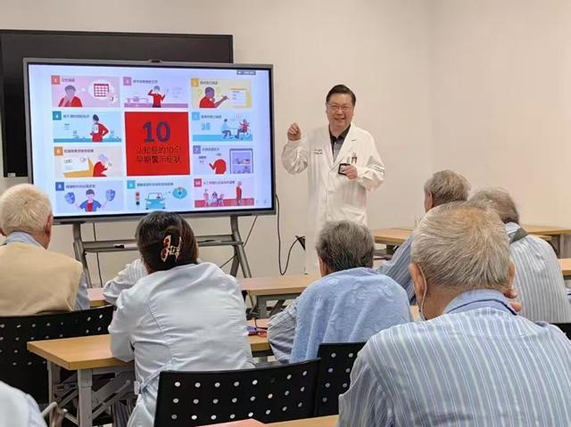 阿尔茨海默病：偷走挂牵的贼 从绝症到可防可治