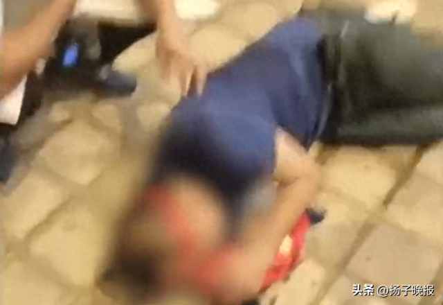 警方回应赣超赛有球迷被砸伤