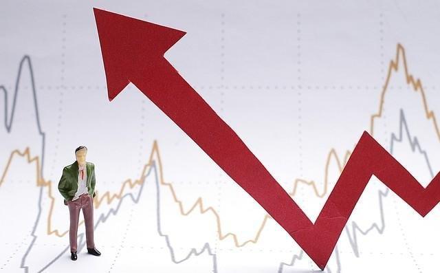 沪指重返3900点 新一轮上涨开始了吗 市场分化中的主升浪开启？