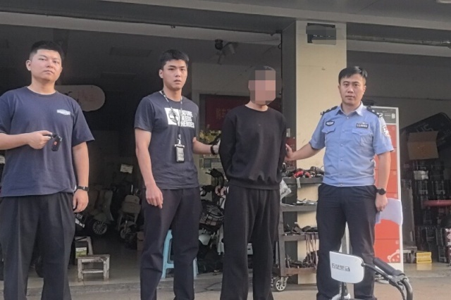 男子一天连续偷盗四次被刑拘 未拔钥匙电动车成目标