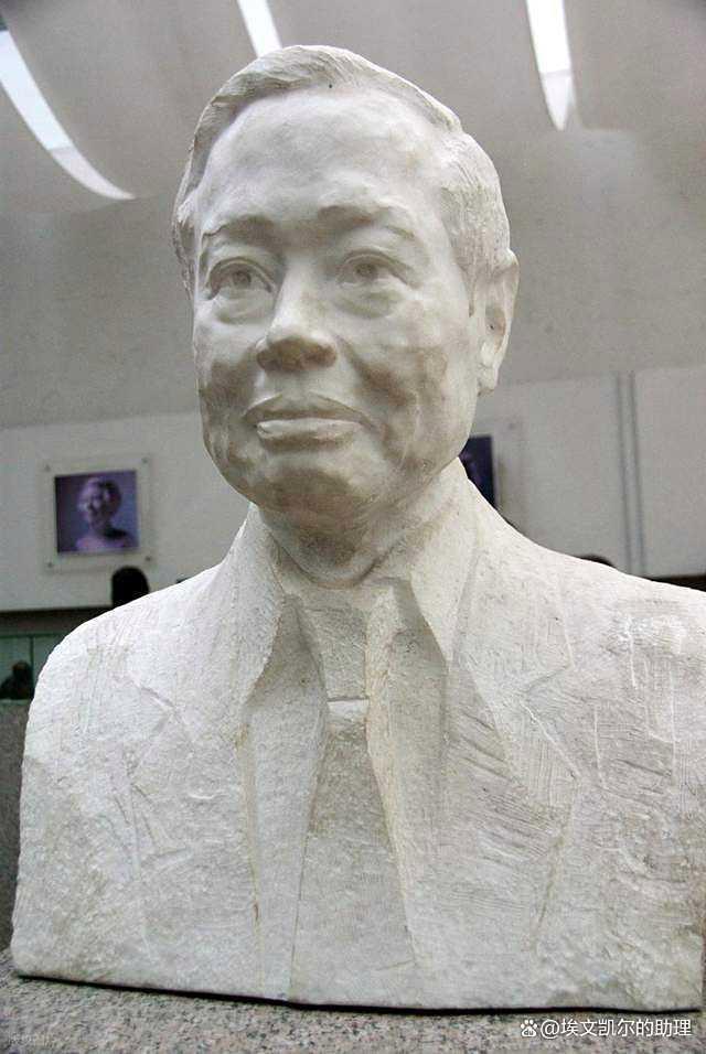 送别杨振宁 传奇一生落幕