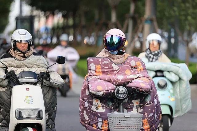 今年冬季是冷冬吗？国家气候中心回应今年会更冷吗 冷空气频繁活动