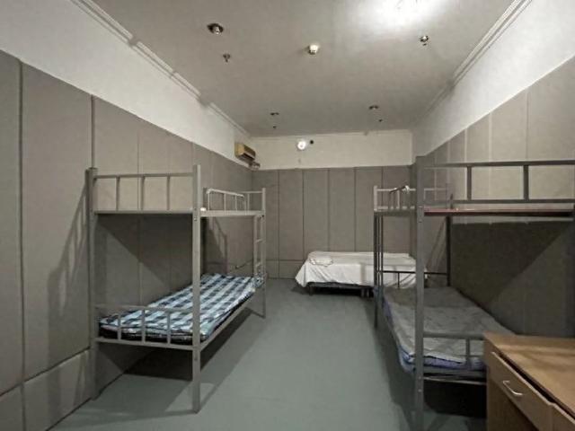 33岁男子遭多次刑讯逼供后死亡 警方刑讯手段残忍引发关注