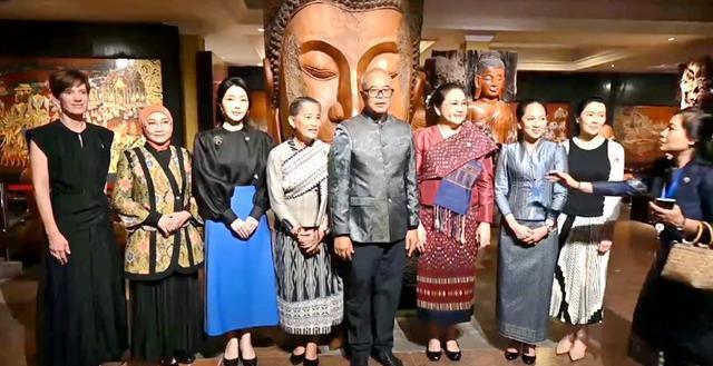 学者：高市早苗APEC再现外交名场面 文化碰撞引关注