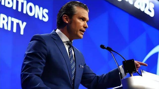 美防长访问越南：与越南防长会晤一上来就卖军火 强化对华遏制