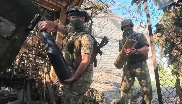 俄乌激烈争夺 红军城战事为何持续胶着 信息迷雾下的真相较量