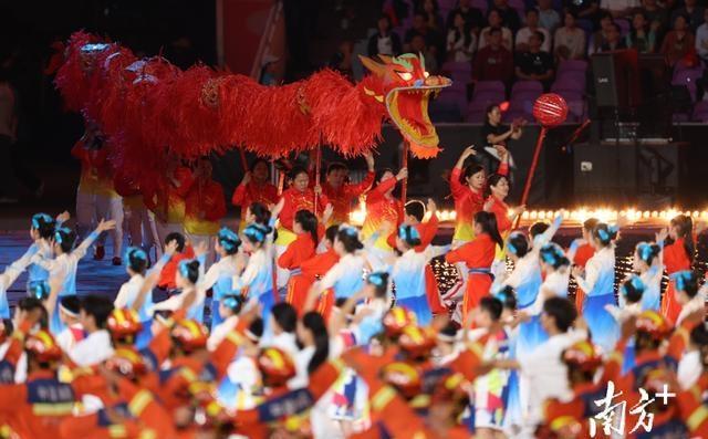 “狮头鹅”来十五运会跳舞了 跨界文化嘉年华