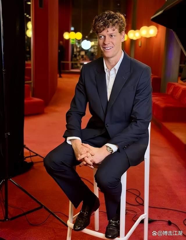 辛纳阿卡年终世界第一之争白热化 巅峰对决即将上演