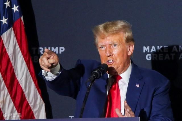 特朗普为何跟空中交通管制员杠上了 政坛博弈再升级