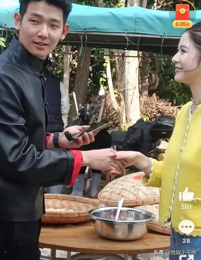 梅尼耶要结婚了！已见家长，送其房产名表，女友整容前照片曝光！