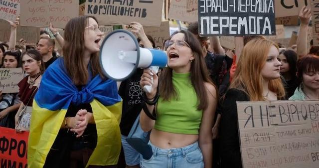 邵永灵：泽连斯基的亲信又跑一个 贪腐丑闻震动乌克兰