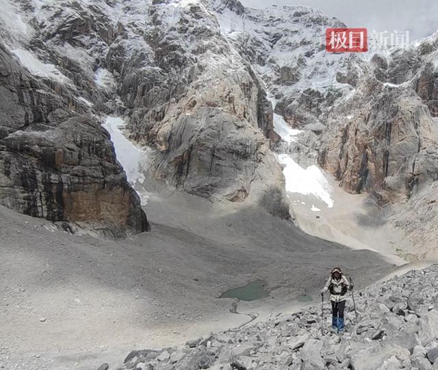 新疆一名女子的手机掉进垃圾堆三年后被归还。千千万万的命运，由一根细线连