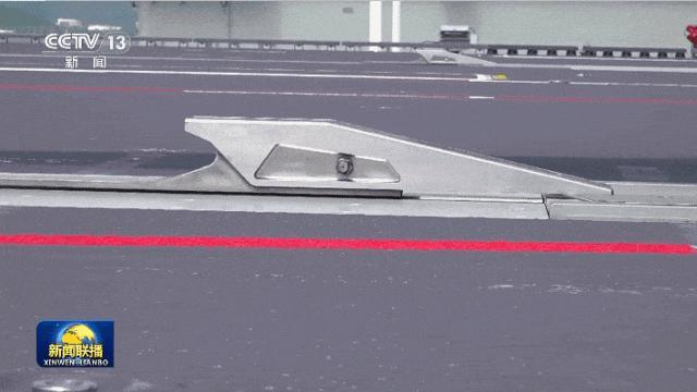 评论员给高市早苗开“三补”处方 补觉补课补常识