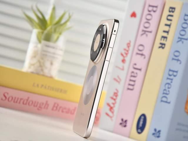 Mate 80 Pro Max凭什么是最强Mate 全金属机身与创新科技
