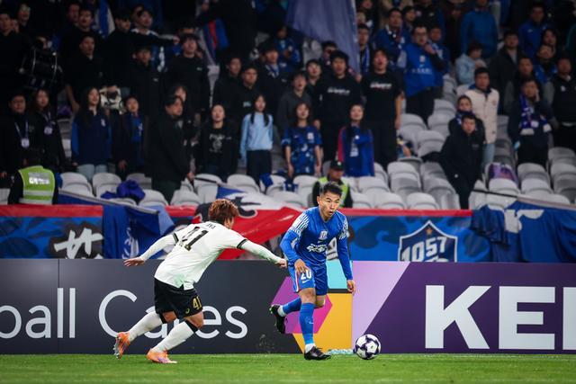 再見，于漢超！很遺憾，申花隊(duì)沒能為“猴哥”寫上一個(gè)漂亮的結(jié)尾 功勛老將謝幕戰(zhàn)告負(fù)