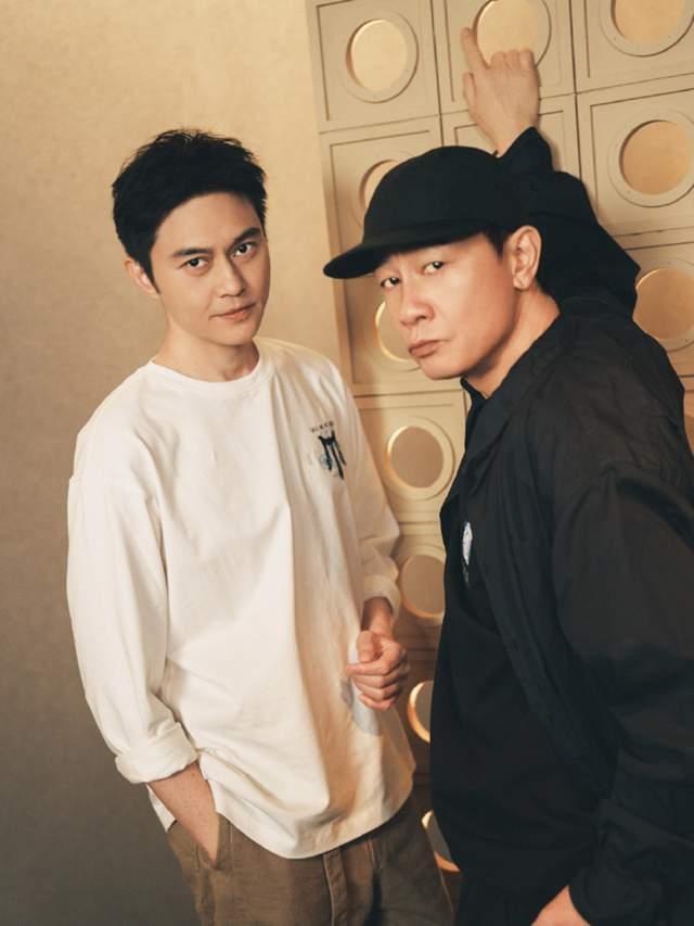 网友偶遇张智霖吴卓羲 54岁张智霖状态引热议