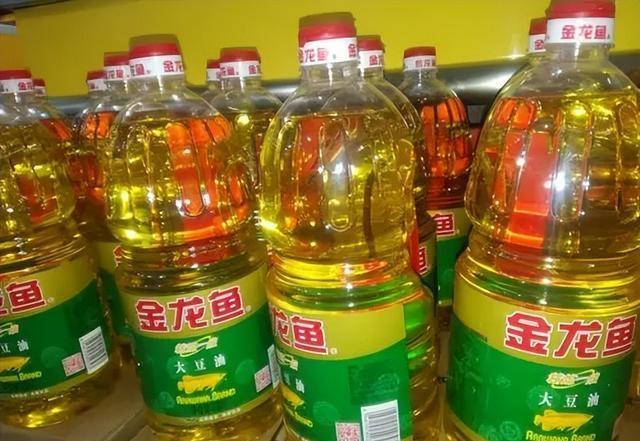 金龙鱼信任崩塌的警示 管理黑洞暴露