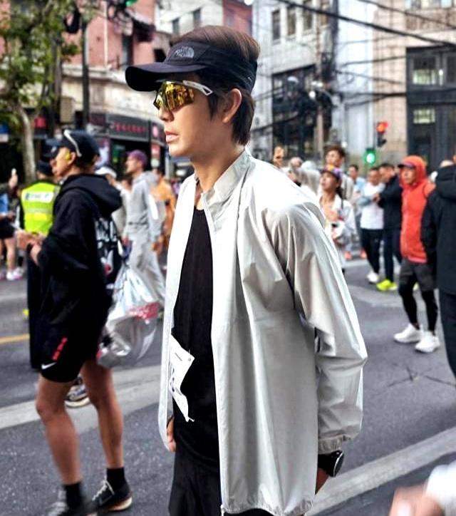 你敢相信钟汉良已经51岁了