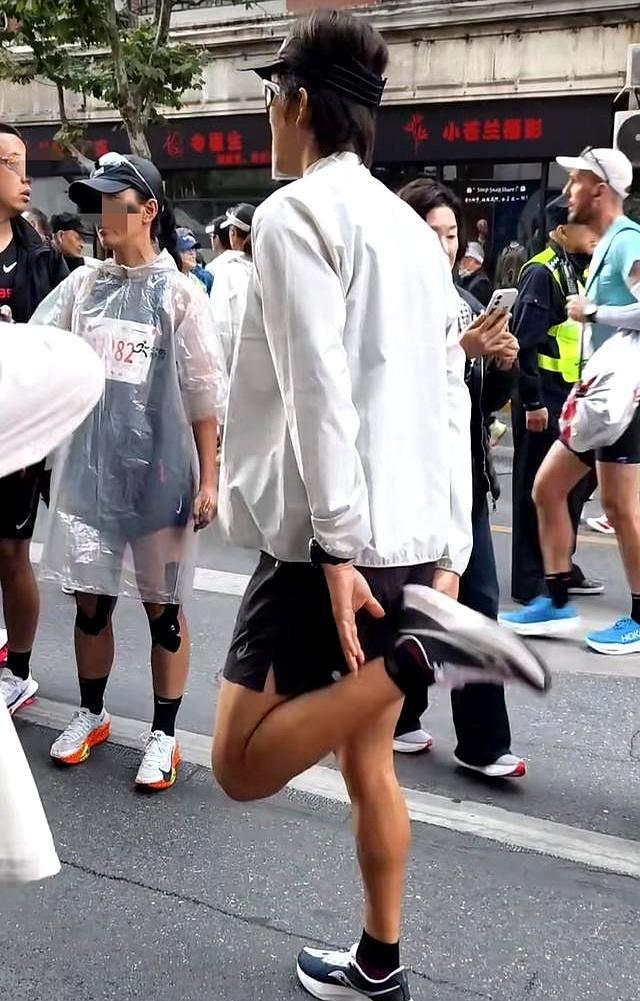 你敢相信钟汉良已经51岁了 硬核自律的商业自救