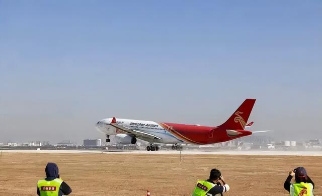 世界級(jí)機(jī)場(chǎng)群要來了 大灣區(qū)航空樞紐升級(jí)