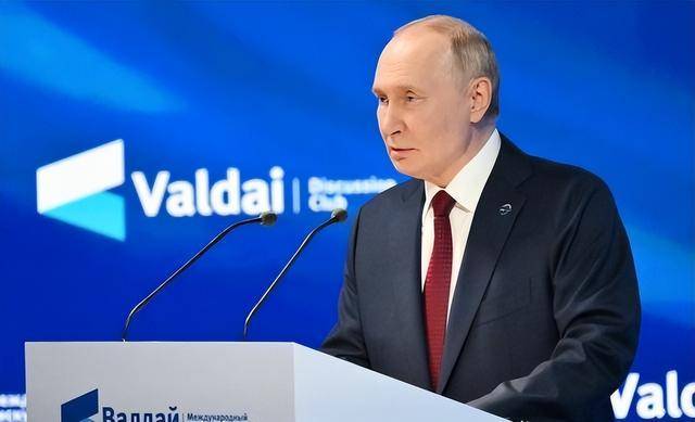 用心险恶,泽连斯基:俄正向中国放弃部分主权,幅度之大历史罕见 挑拨中俄关系