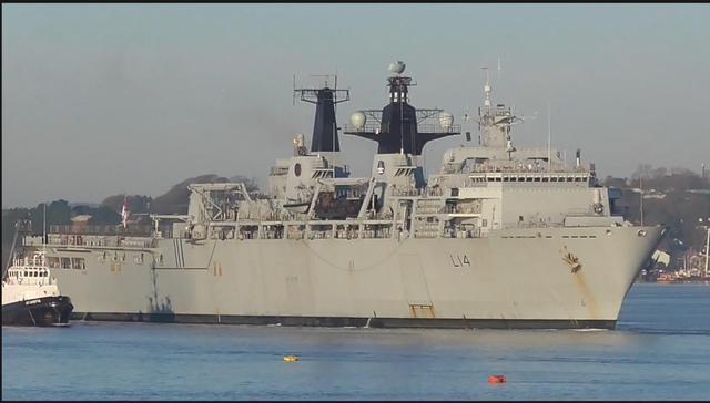 英国为何“贱卖”两艘海军军舰 财政困境下的无奈选择