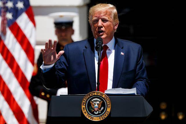 特朗普又自恋,新战舰用自己名 命名藏玄机