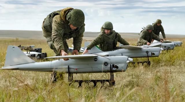 “海马斯”会被解放军全方位围堵吗 信息链切断与多层火力打击