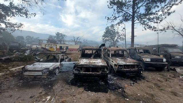 委内瑞拉遭美军空袭后现场图 蒂乌纳堡基地严重受损