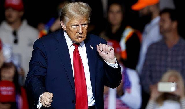 学者:特朗普把美国往绝路上带 单边冒险透支国力